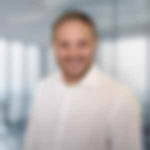 Equans_Portraits_Dominik_Fontana