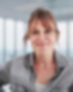 Equans_Portrait_Nadine-Born